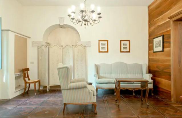 Fattoria Uccelliera Villa Lorenzana Dış mekan fotoğraf