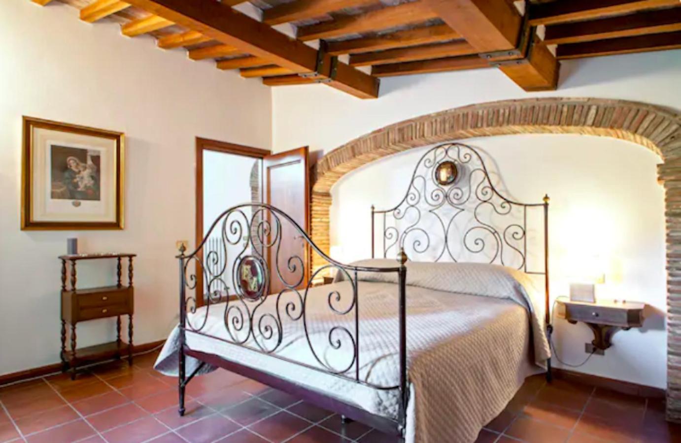 Fattoria Uccelliera Villa Lorenzana Dış mekan fotoğraf